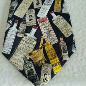 Museum Artifacts Mens 100% Silk Necktie